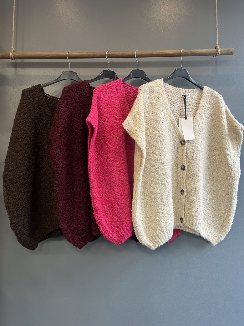 Veste ar vilnu un alpaku dažādās krāsās