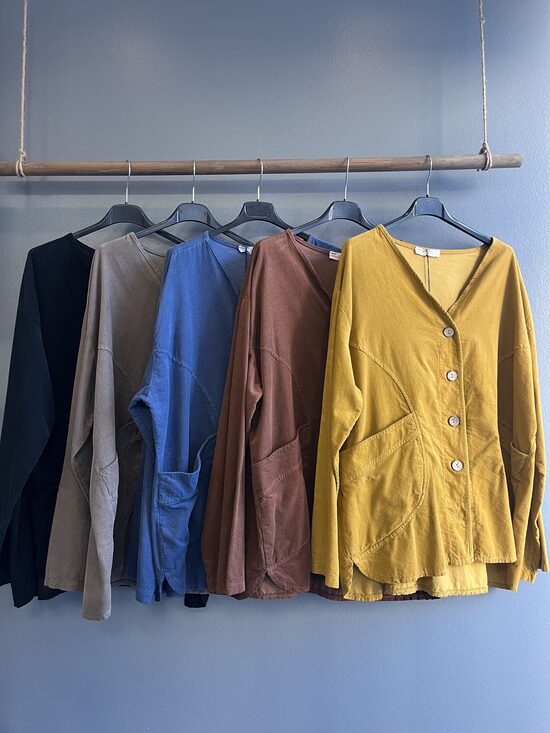 Velveta žakete dažādās krāsās Plus size