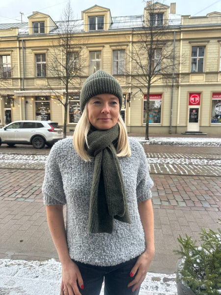 Cepure un šalle ar vilnu, sūnu zaļš