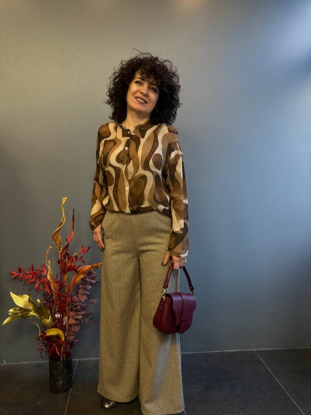 Bikses ar vilnu, bēšas